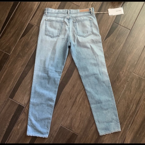 NWT GRLFRND Olivia Distressed Boyfriend Jeans 27 - Picture 9 of 14